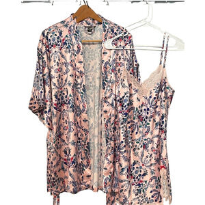 Victoria's Secret 2 Pc Set Sz M Robe & Chemise Pink Satin & Lace Romantic Floral